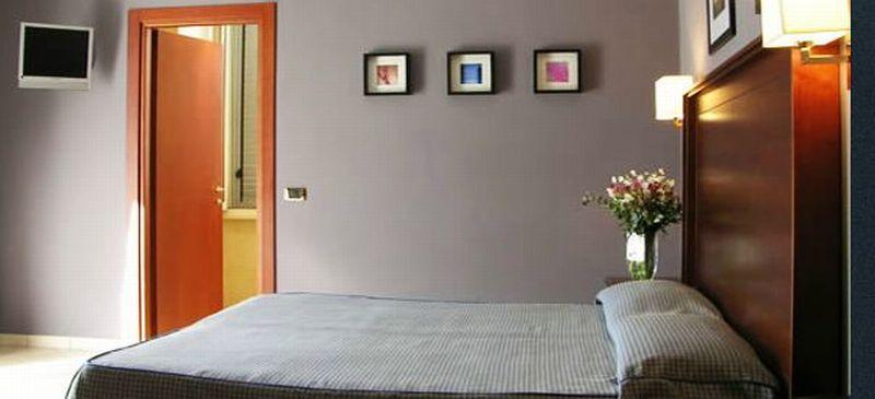 Hotell Taormina 2*